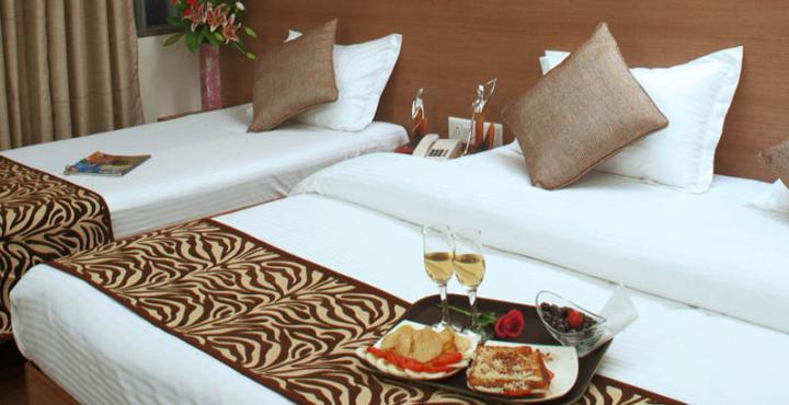 Hostel Mumbai By Maharana Inn Exterior photo